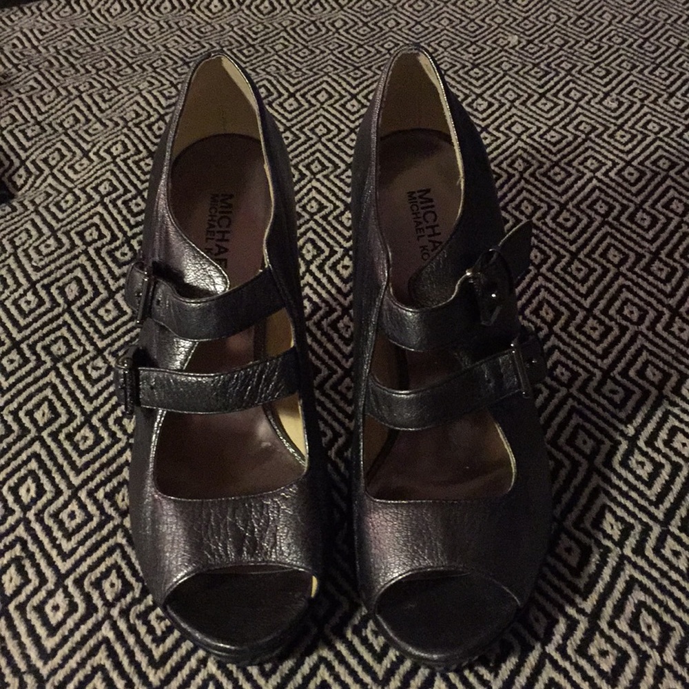 Michael Kors Metallic Heels